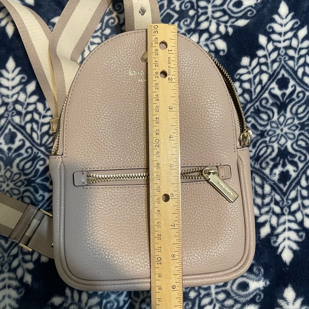 GREAT CONDITION Kate Spade Emma Sling Backpack in Cozy Grey - Pebbled Leather - Picture 16 of 17